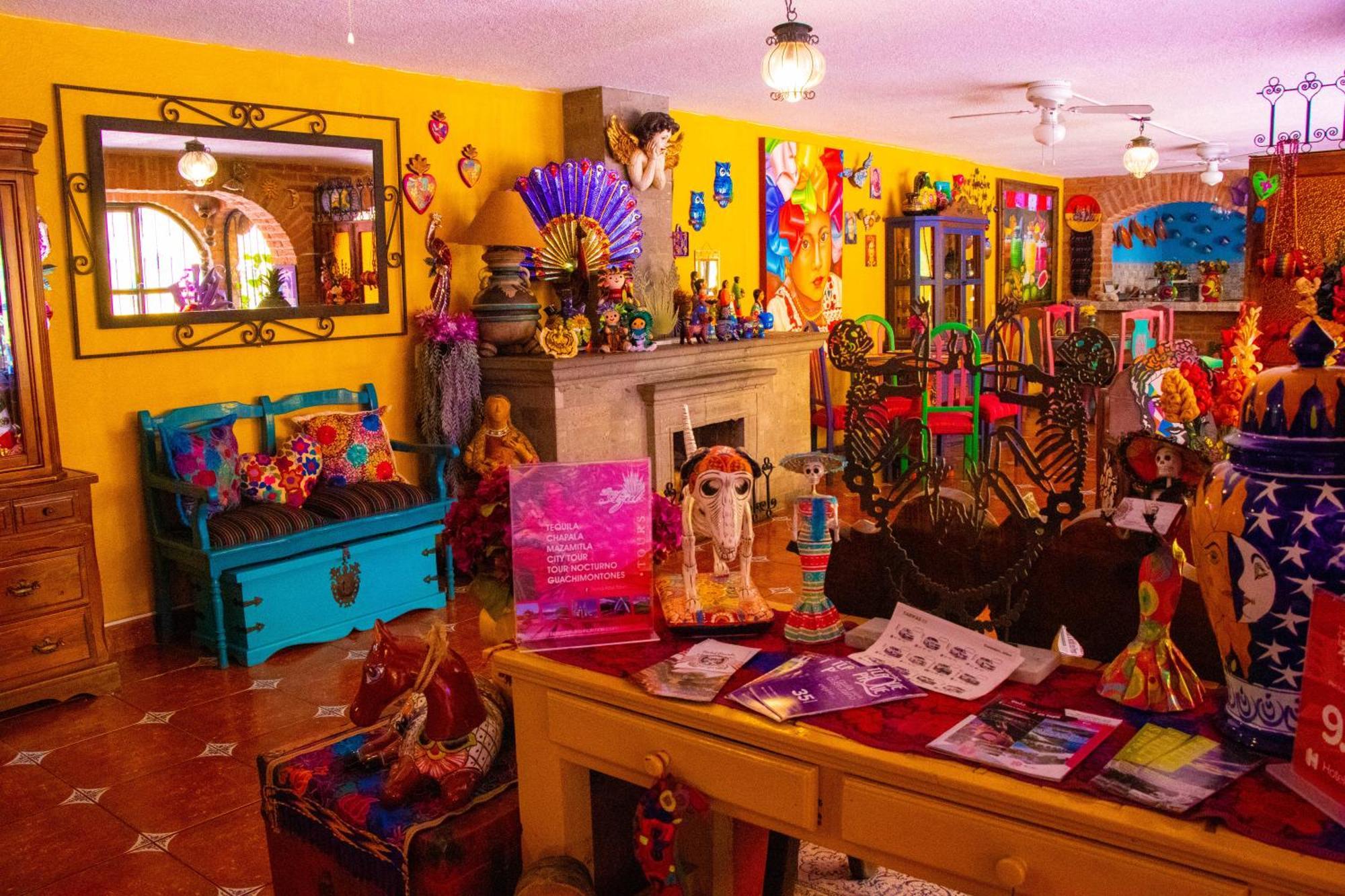 Posada Las Margaritas Tlaquepaque المظهر الخارجي الصورة