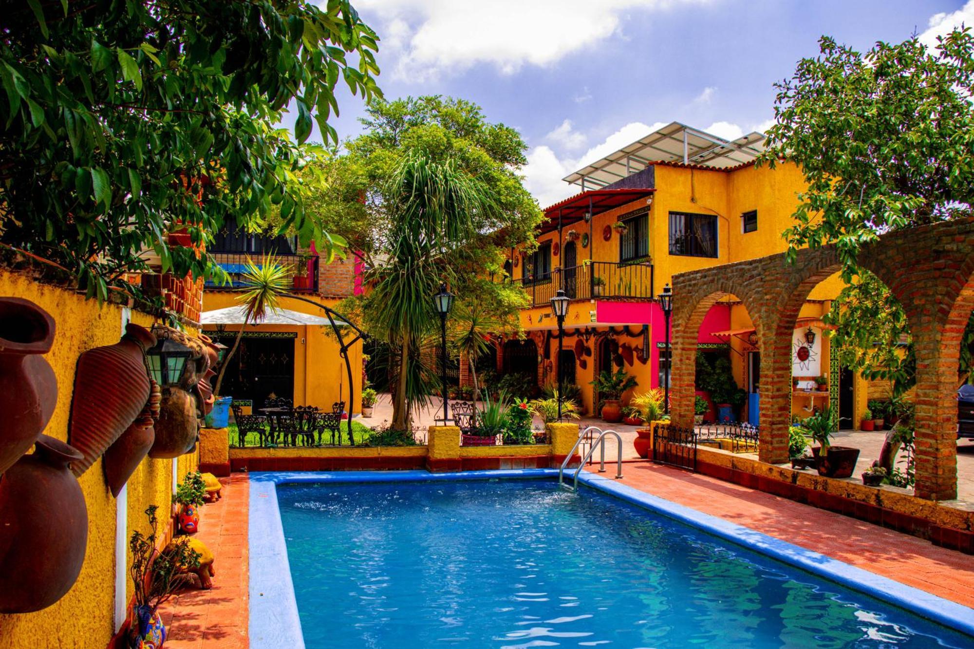 Posada Las Margaritas Tlaquepaque المظهر الخارجي الصورة