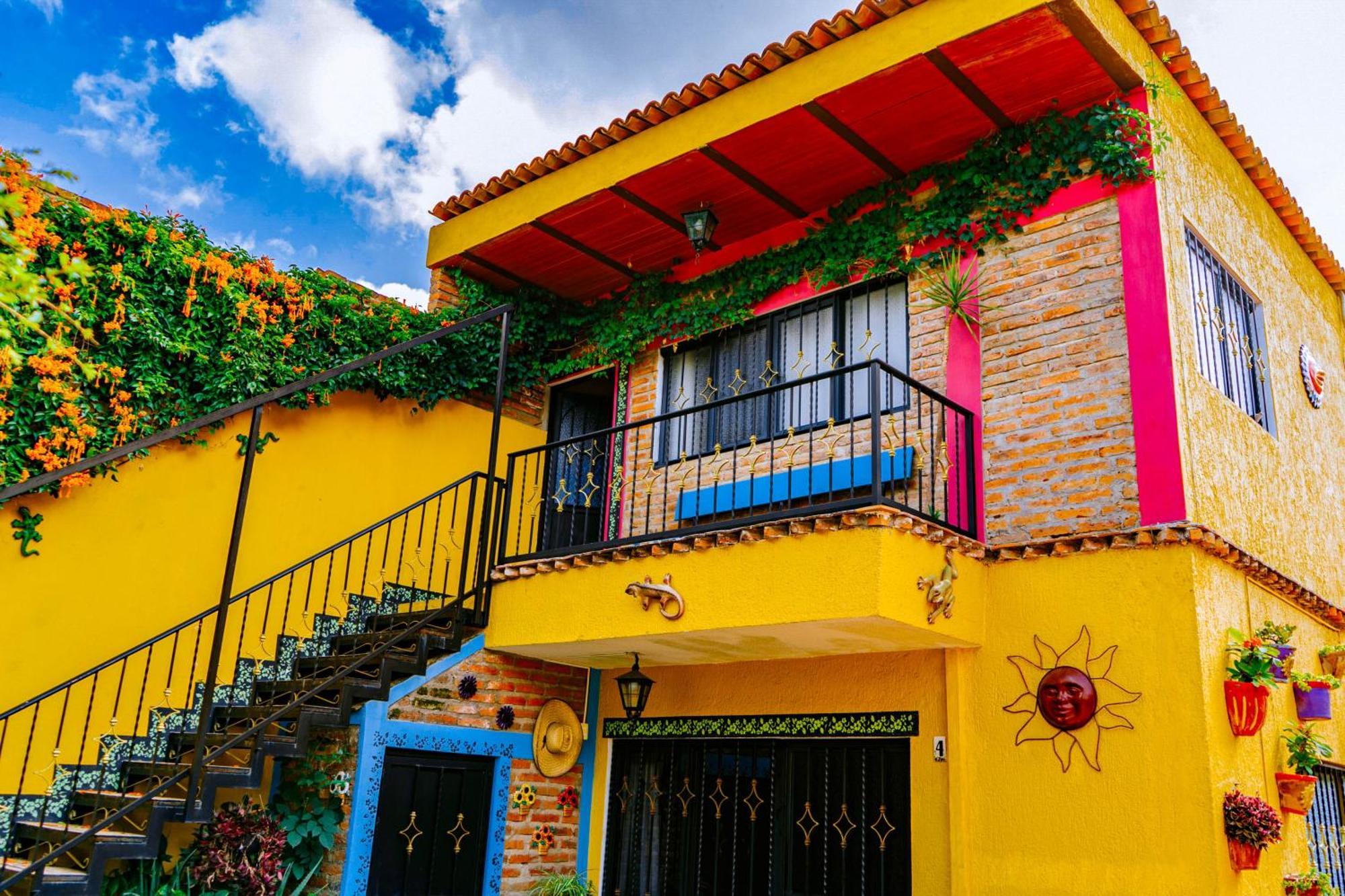 Posada Las Margaritas Tlaquepaque المظهر الخارجي الصورة